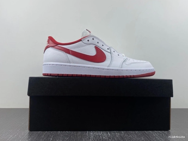 Varsity 1 White Red Jordan 705329-101 Retro Low 0724